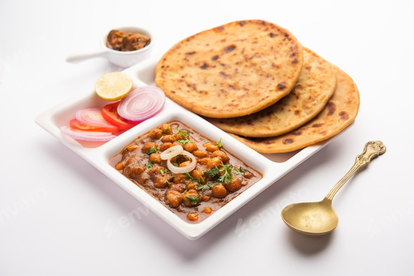 Aloo Paratha with Curd & Pickle